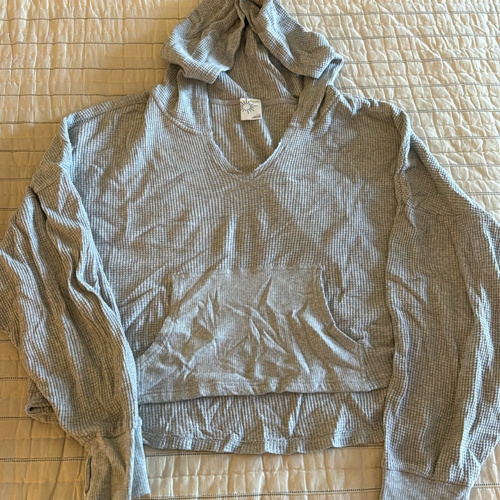 Aerie top